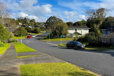 Photo of property in 5a Topliss Drive, Northcross, Auckland, 0632
