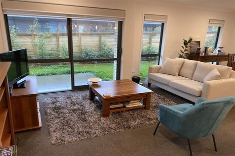 Photo of property in 4 Mooring Close, Whitby, Porirua, 5024