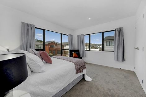 Photo of property in 9 Skanda Crescent, Flat Bush, Auckland, 2019