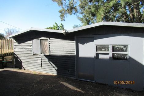 Photo of property in 401 Don Buck Road, Massey, Auckland, 0614