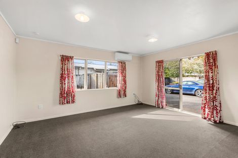 Photo of property in 195 Dey Street, Hamilton East, Hamilton, 3216