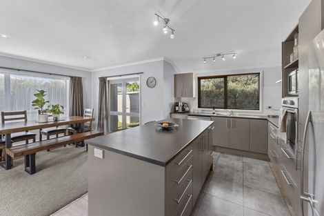 Photo of property in 114a Arawhata Road, Paraparaumu, 5032