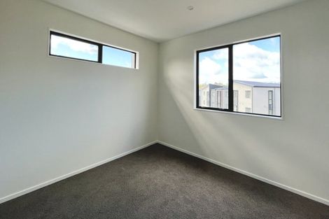 Photo of property in 1/25 Jabuka Street, Glen Eden, 0602