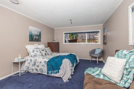 Photo of property in 38a Rossiter Avenue, Waterloo, Lower Hutt, 5011