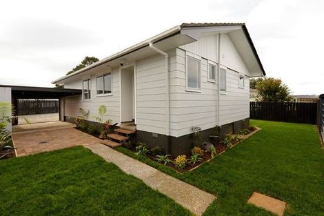 Photo of property in 2/37 John Walker Drive, Manurewa, Auckland, 2102