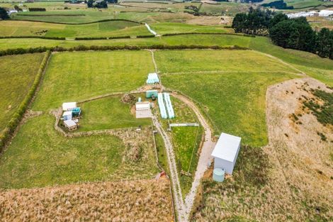 Photo of property in 244 Turuturu Road, Hawera, 4674