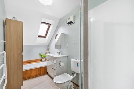 Photo of property in 2/9 Cherry Place, Casebrook, Christchurch, 8051