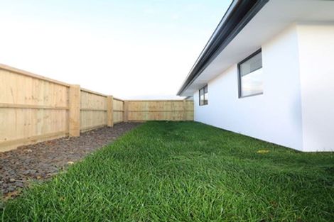 Photo of property in 30a/4 Northcote Road, Northcote, Christchurch, 8052