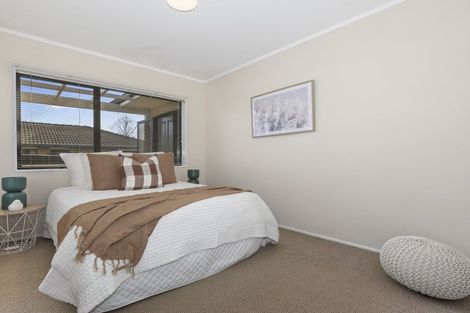 Photo of property in 1 The Green, Mount Maunganui, 3116