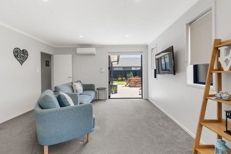 Photo of property in 1 Fetlock Way, Papamoa, 3118
