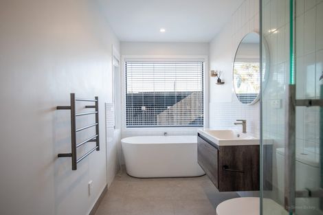 Photo of property in 4 Omahina Street, Raglan, 3225