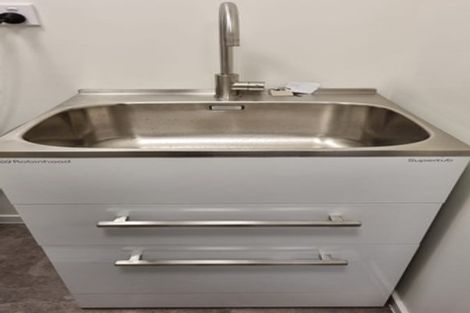 Photo of property in 63u3 Tiketike Way, Brooklyn, Wellington, 6021