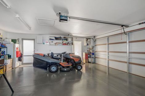 Photo of property in 52 Jacks Drive, West Melton, 7618