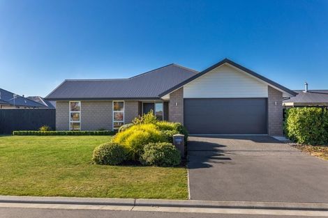 Photo of property in 30 Navy Loop, Rolleston, 7614