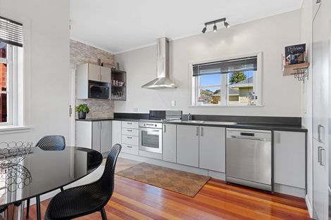 Photo of property in 141 Waimea Road, Nelson South, Nelson, 7010