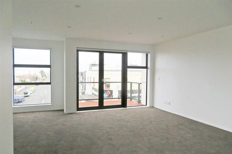 Photo of property in The Firemans Apartments, 213/321 Jackson Street, Petone, Lower Hutt, 5012