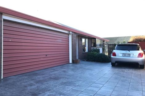 Photo of property in 6 Topaz Place, Bishopdale, Christchurch, 8053