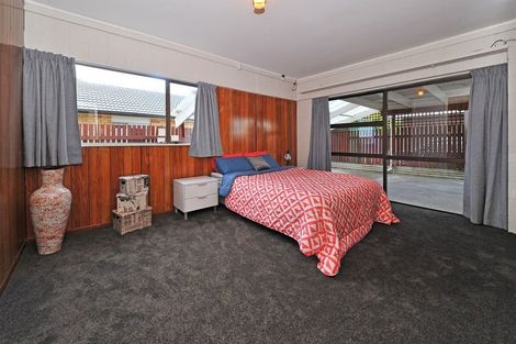 Photo of property in 2/2 Huia Road, Papatoetoe, Auckland, 2025