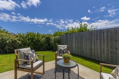 Photo of property in 17 Mahia Lane, Waikanae, 5036