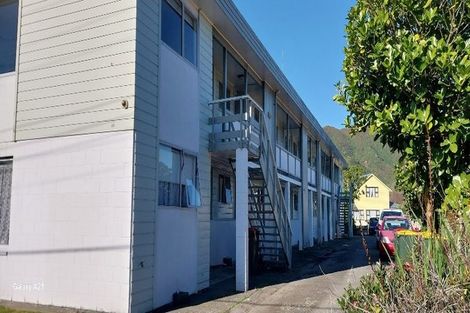 Photo of property in 46 Awamutu Grove, Waiwhetu, Lower Hutt, 5010