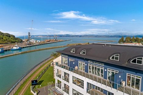 Photo of property in Marina View Apartments, 201/4 Reads Quay, Gisborne, 4010