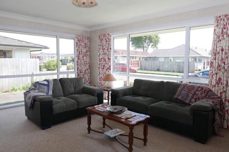 Photo of property in 20 Apollo Place, Papanui, Christchurch, 8052