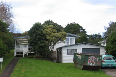 Photo of property in 48 Captain Scott Road, Glen Eden, Auckland, 0602