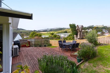 Photo of property in 9 Dormar Place, Churton Park, Wellington, 6037