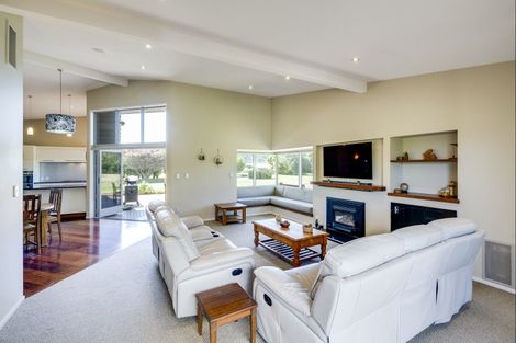 Photo of property in 18 Scarrott Road, Bay View, Napier, 4104