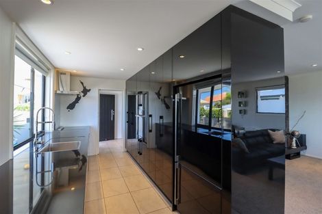 Photo of property in 219 Douglas Street, Highfield, Timaru, 7910
