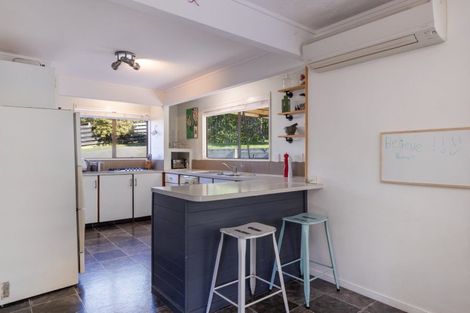 Photo of property in 18 Resolution Road, Welcome Bay, Tauranga, 3112