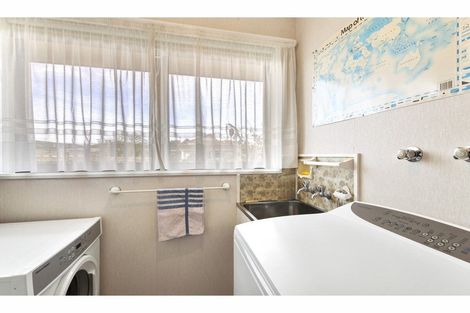 Photo of property in 1 Kinley Street, Rangiora, 7400