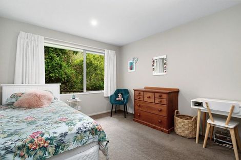 Photo of property in 6a Luckie Street, Tawa, Wellington, 5028