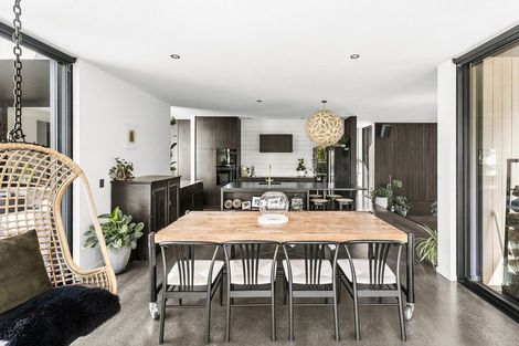 Photo of property in 1 Mcrae Rise, Wanaka, 9305