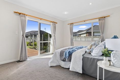 Photo of property in 27 Teatree Close, Huntington, Hamilton, 3210