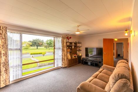 Photo of property in 90 Freyberg Avenue, Tamatea, Napier, 4112