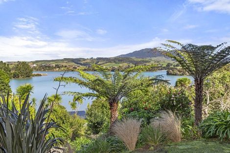 Photo of property in 21 Point Street, Raglan, 3225