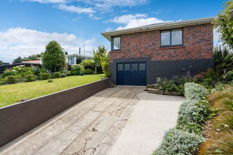 Photo of property in 19 Salmond Street, Halfway Bush, Dunedin, 9010