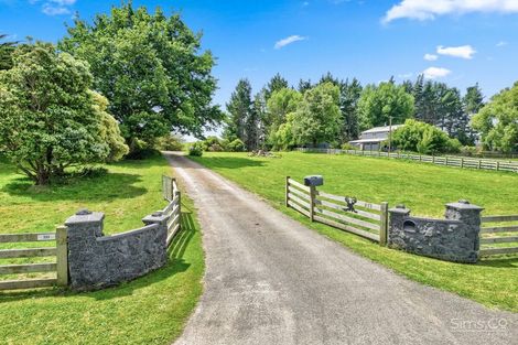 Photo of property in 235 No 2 Line, Okoia, Whanganui, 4572