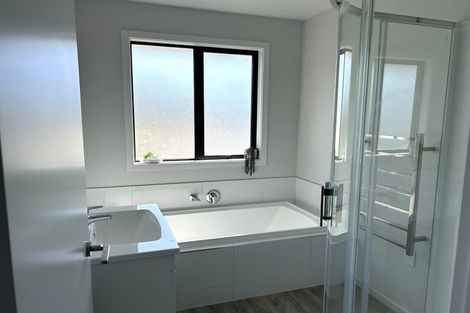 Photo of property in 19 Richard Hadlee Lane, Rolleston, 7615