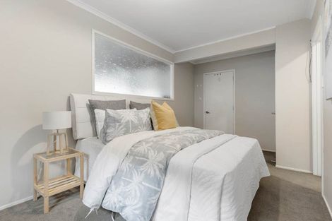 Photo of property in 52 Meadowvale Avenue, Forrest Hill, Auckland, 0620