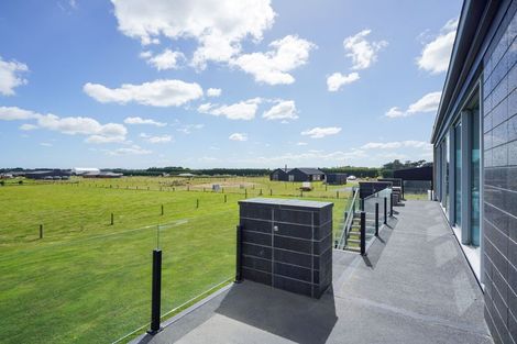 Photo of property in 89 Sunrise Drive, Seaward Bush, Invercargill, 9812