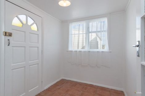 Photo of property in 10 Merton Street, Trentham, Upper Hutt, 5018