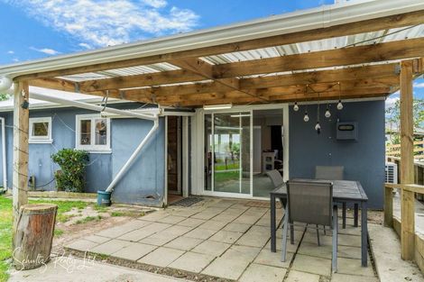 Photo of property in 5 Griffin Road, Maungaturoto, 0520