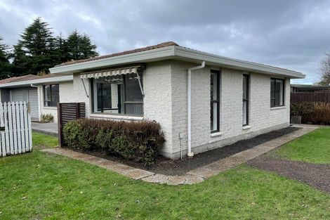 Photo of property in 367 Sawyers Arms Road, Harewood, Christchurch, 8051