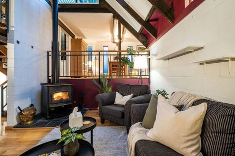 Photo of property in 57 Kahu Road, Paremata, Porirua, 5024