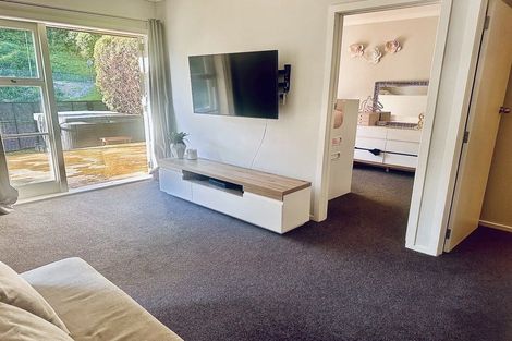 Photo of property in 73 Faraday Street, Hospital Hill, Napier, 4110