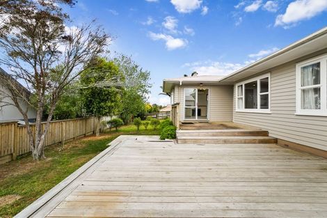 Photo of property in 7 Tapu Road, Huapai, Kumeu, 0810