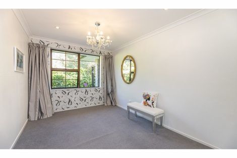 Photo of property in 439 Memorial Avenue, Burnside, Christchurch, 8053