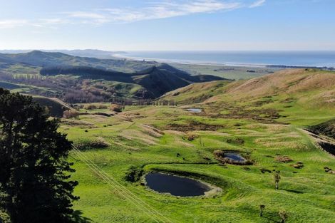 Photo of property in 668b Old Hill Road, Porangahau, 4291